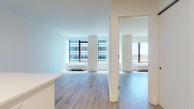 Foto principal - 2 bedroom in New York NY 10005