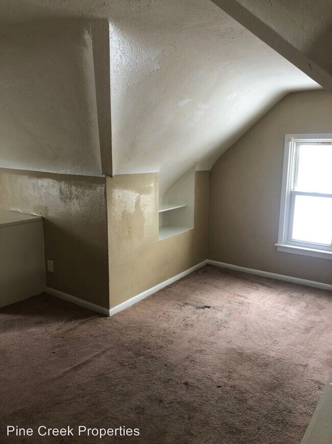 Foto del edificio - 3 br, 1 bath House - 5202 Thomas Ave