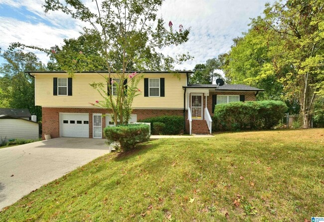Building Photo - 1721 Maralyn Dr