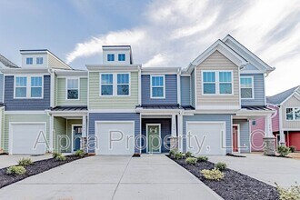 Building Photo - 244 Keaton Ct