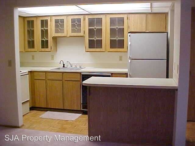 Building Photo - 12707 NE 120th St