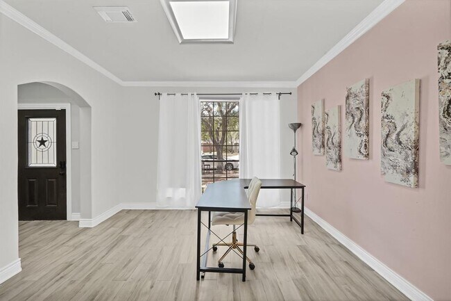 Building Photo - 6203 Pebble Canyon Ct