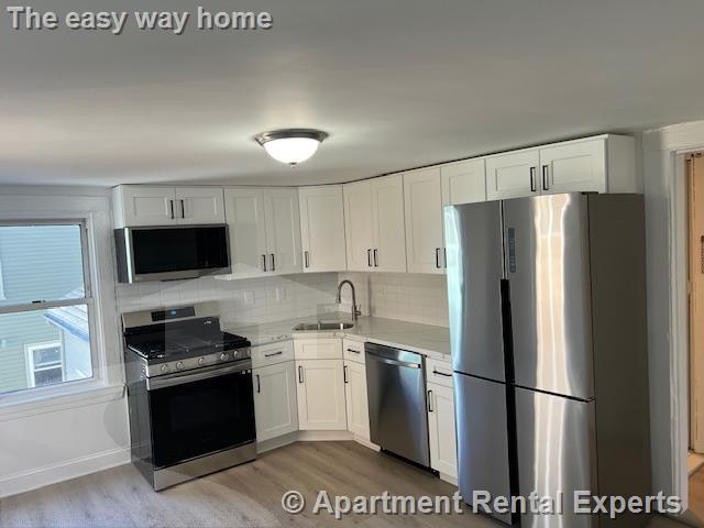 Building Photo - 6 6th St