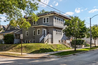 Building Photo - 834 N 70th St