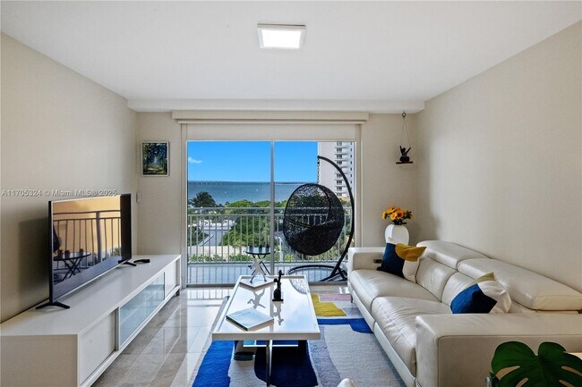 Foto del edificio - 770 Claughton Island Dr