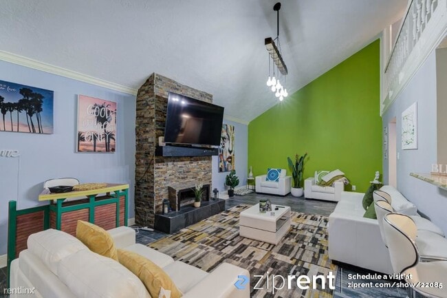 Building Photo - 4 br, 2.5 bath House - 3420 Mission Viejo ...