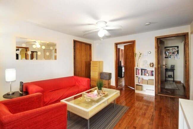 Foto del edificio - 311 5th St