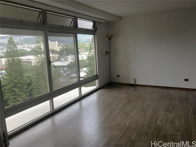 Building Photo - 1519 Nuuanu Ave