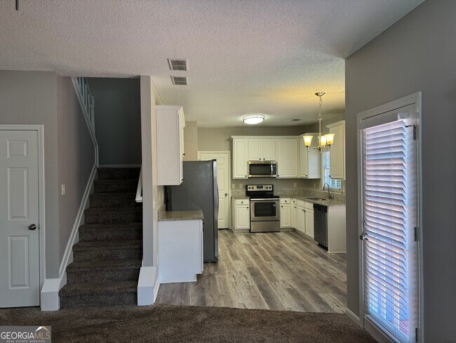 Building Photo - 4680 Ogeechee Dr