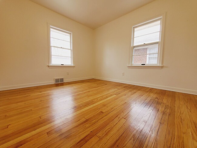 Foto del edificio - 3BD/1BA In Gary, IN