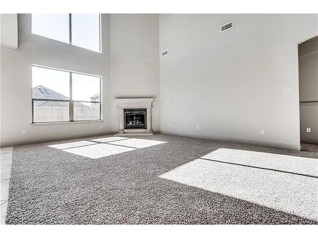 Foto del edificio - 908 Lake Meadow Ln