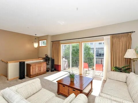 Foto del edificio - 2411 121st Cir NE