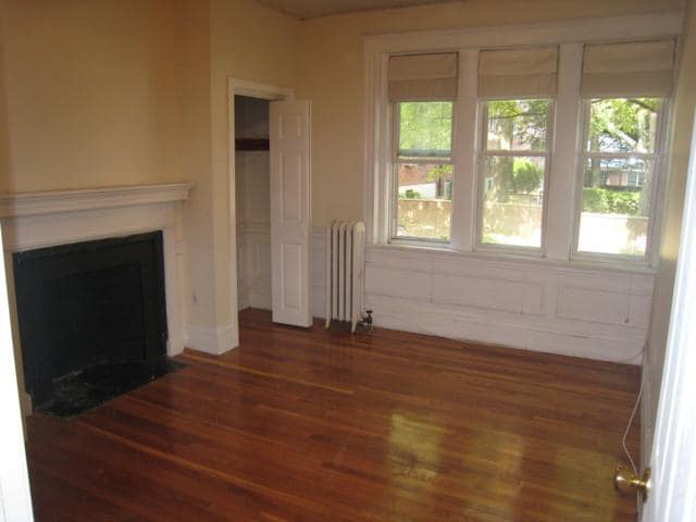 Building Photo - 60 Egmont St