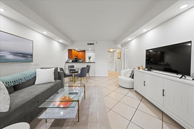 Foto del edificio - 540 Brickell Key Dr