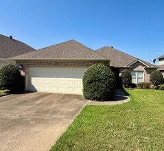 Building Photo - 3521 Old Dornick Dr