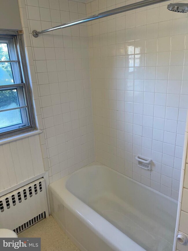 4902 Landis Ave, Vineland, NJ 08360 House Rental in Vineland, NJ