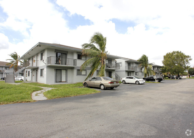 Building Photo - The Parkwest Apartments