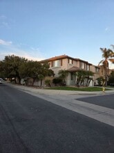 Building Photo - 16844 Merion Ln