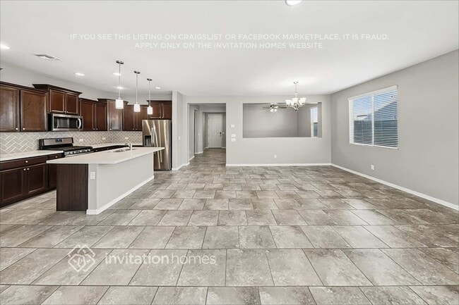 Building Photo - 19018 W Yucatan Dr