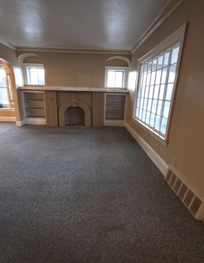 Foto del edificio - 18214 LaSalle Ave.