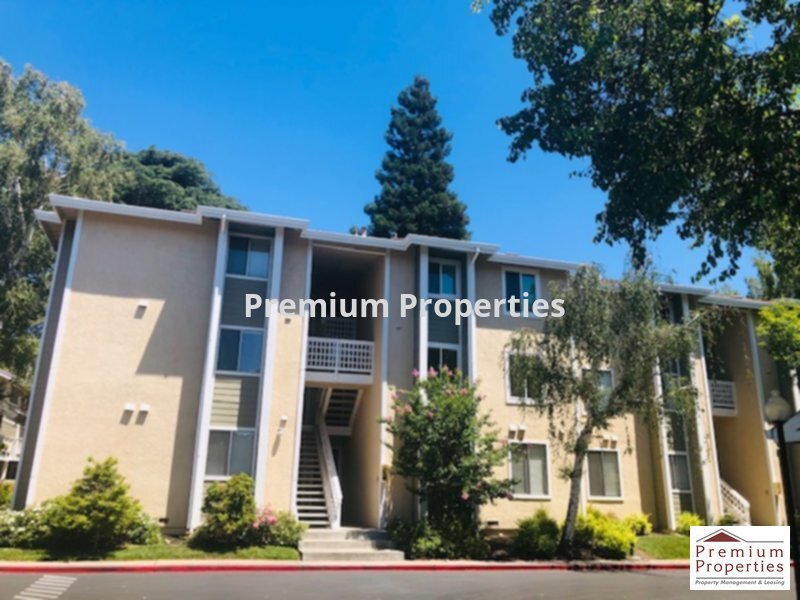 Foto principal - 2597 Oak Rd