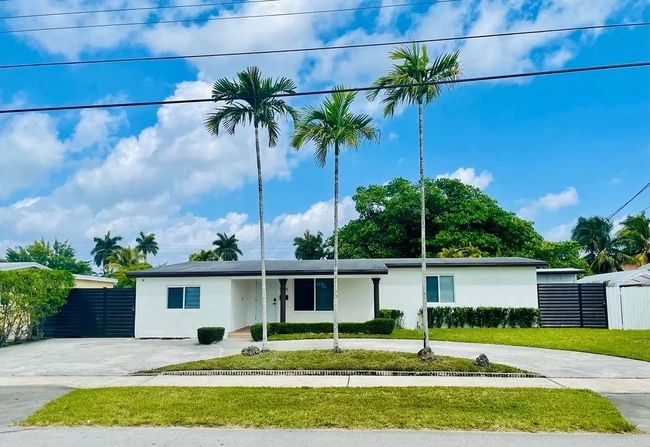Building Photo - 11271 SW 48th St