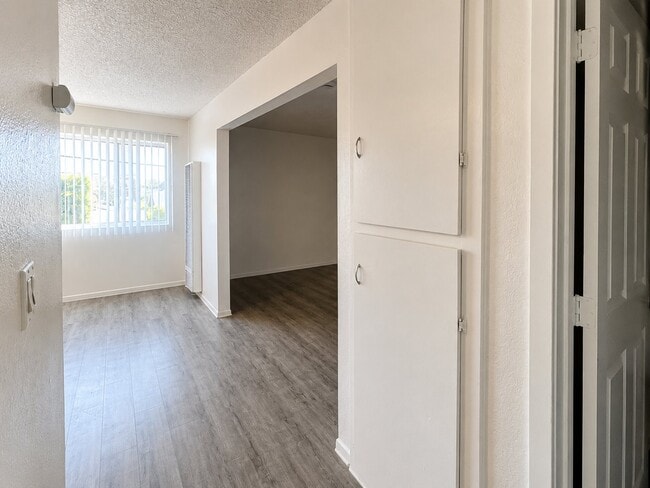 Building Photo - 1132 Wilmington Blvd