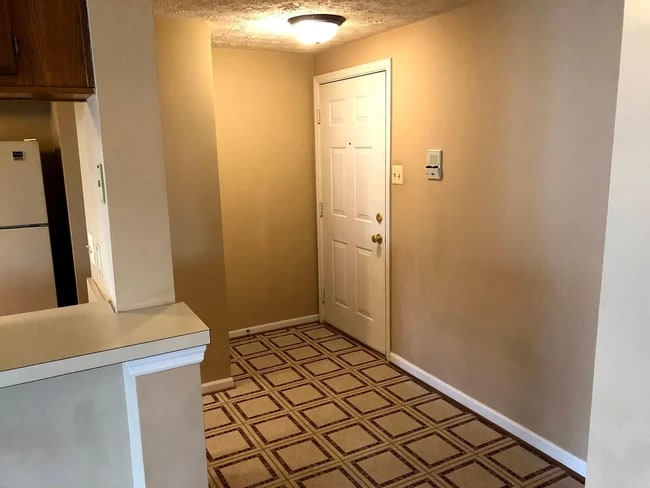 Foto del edificio - 601 Himes Ave