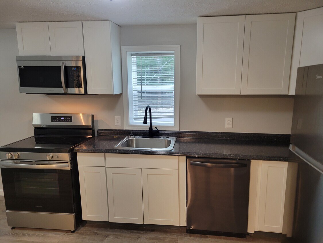 Foto principal - 2501 Meloy Rd