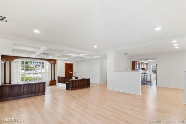 Building Photo - 9720 W Palmetto Club Ln