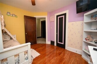 Building Photo - 10804 Penfield Ave