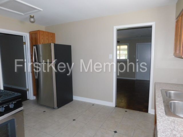 Foto del edificio - 518 McDermitt Rd