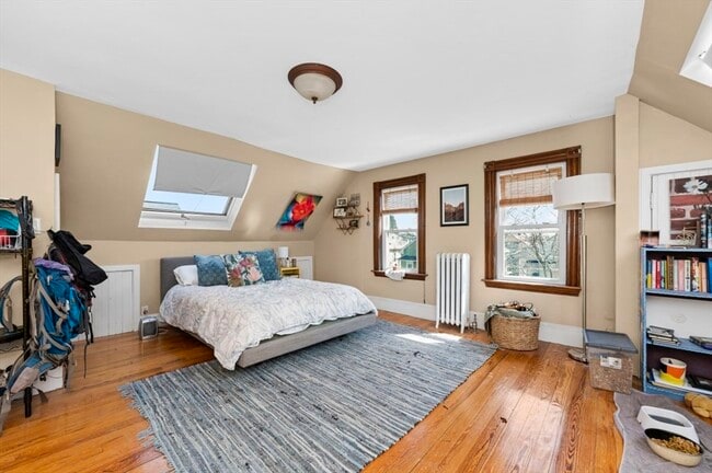 Building Photo - 28 Magnolia St