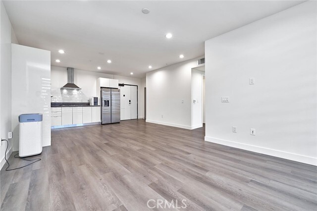 Foto del edificio - 900 S Kenmore Ave