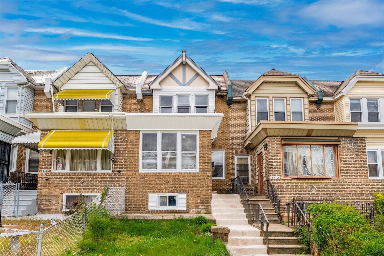 Primary Photo - 5410 W Montgomery Ave