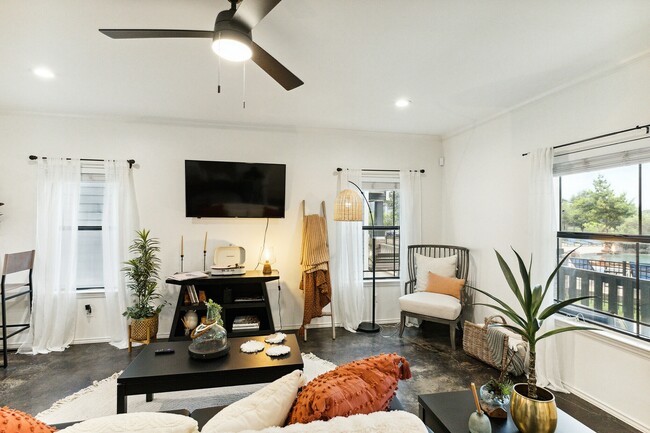 Living Room - Renovated Unit - Facing TV - The Village on Telluride