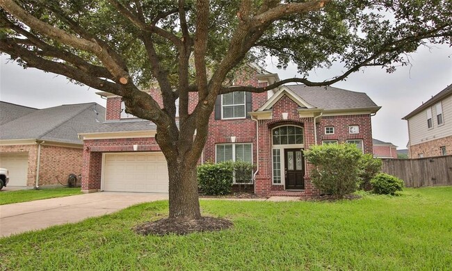 Foto del edificio - 19114 Berkshire Oak St