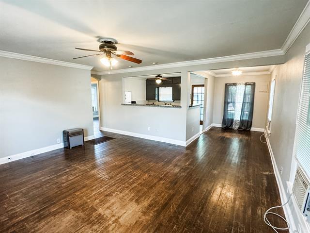 Building Photo - 622 W Brock St