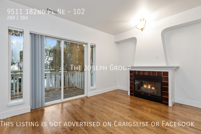 Building Photo - Stunning 2 bed/2.5 bath located minutes fr...