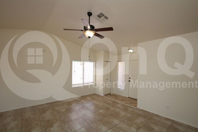Foto del edificio - 3738 W Melinda Ln