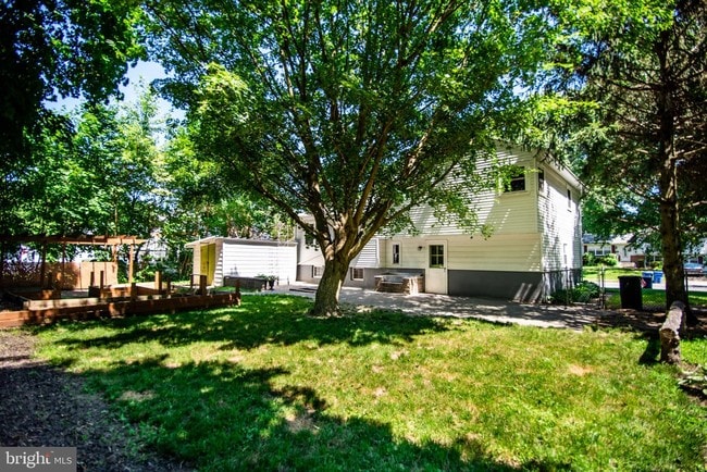 Building Photo - 20 Randolph Dr