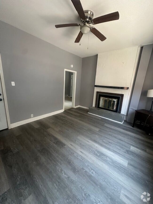 Building Photo - 3021 Ashlyn St