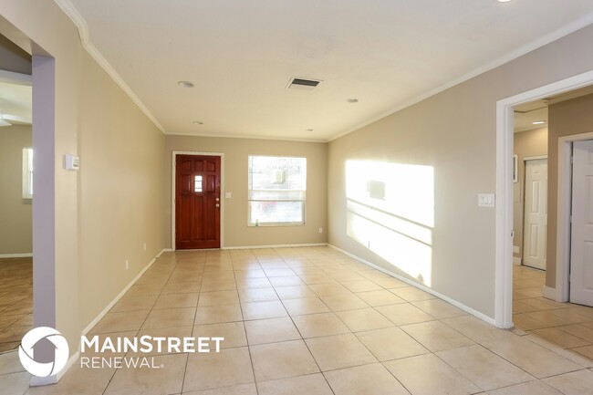Building Photo - 12287 Mallory Dr