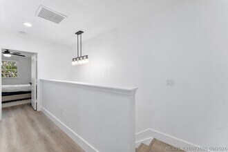 Building Photo - 7783 Deercreek Ct