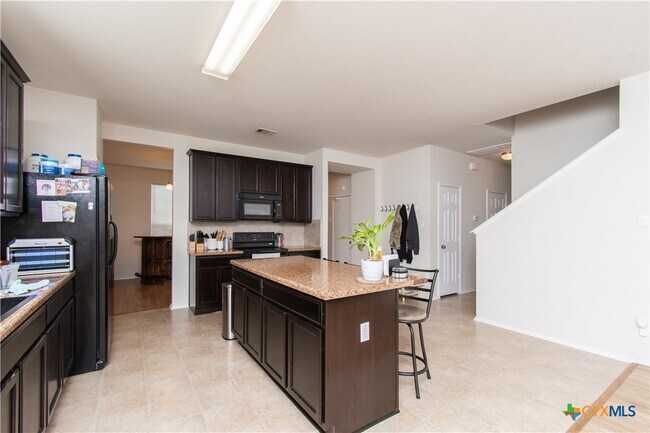 Foto del edificio - 303 Gemini Ln