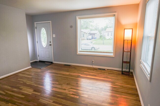 Foto del edificio - 12160 Bennington Pl