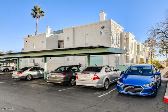 Foto del edificio - 7100 W Pirates Cove Rd