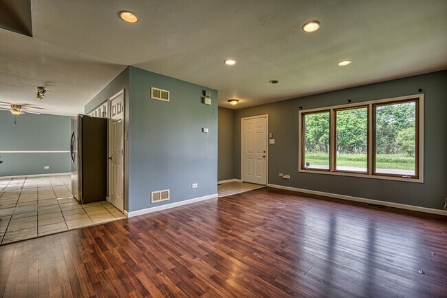 Foto del edificio - 771 Superior Ave