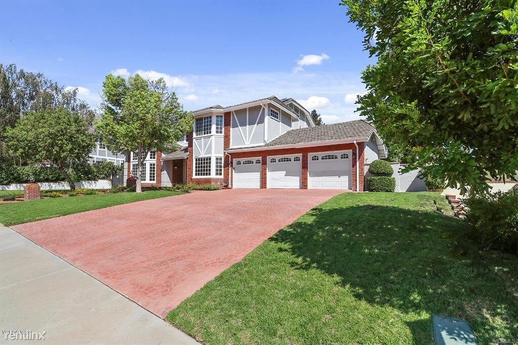 5 br, 5 bath House 29507 Bertrand Dr House Rental in Agoura Hills