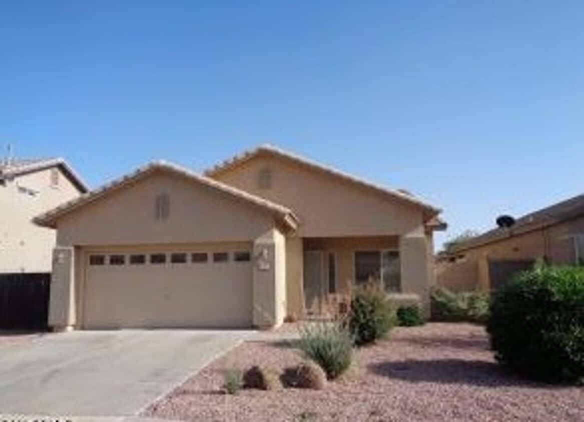Primary Photo - Rental in Coldwater Springs, 4 bed 2 bath